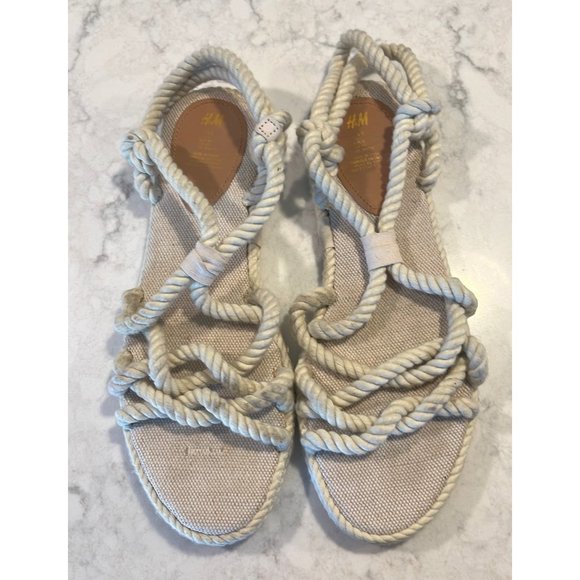 H and M Twisted Rope Sandals Size 8.5 - Picture 1 of 5